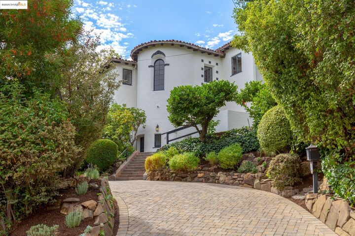 191 Indian Rd  Piedmont CA 94610 photo