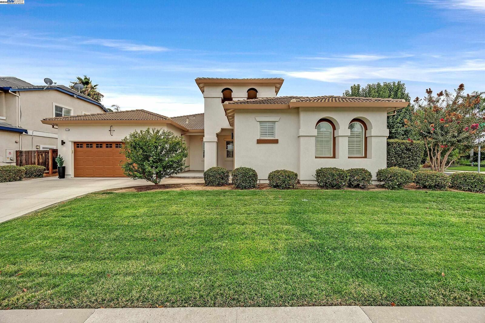Property Photo:  1866 Toulouse Ln  CA 94513 