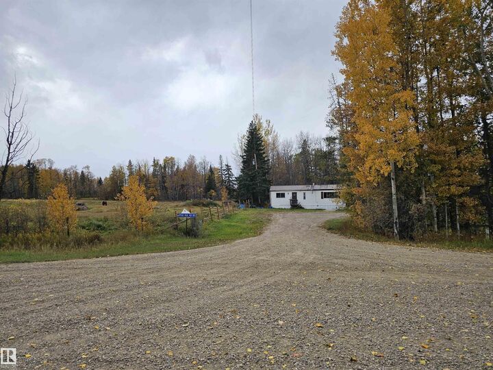 Photo de la propriété: 49510 Rge Road 80 AB T7A 2A3