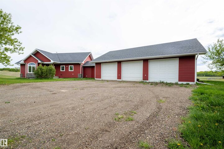 130 50322 Rge Road 232  Rural Leduc County AB T4X 0K9 photo