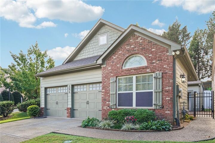 Property Photo:  206 Oakleaf Drive  GA 30102 