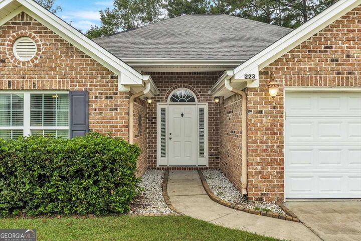 Property Photo:  223 Pebblestone Drive  GA 31302 