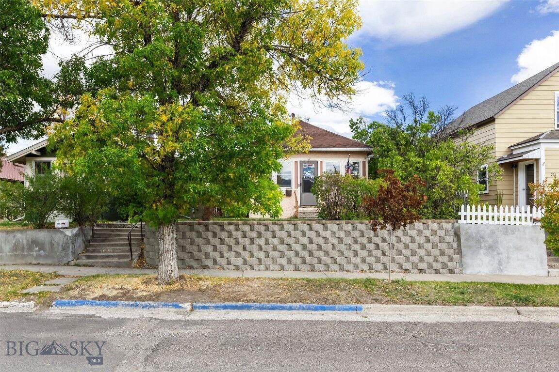 Property Photo: 211 S E Street MT 59047