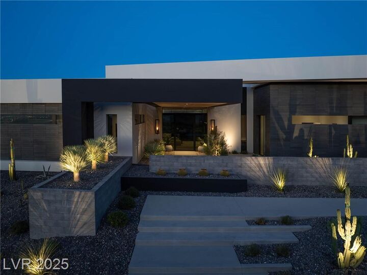 Property Photo: 664 Dragon Peak Drive NV 89012
