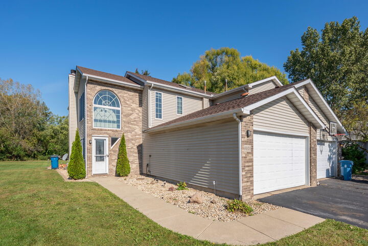 6804 Swan Lane  Schererville IN 46375 photo