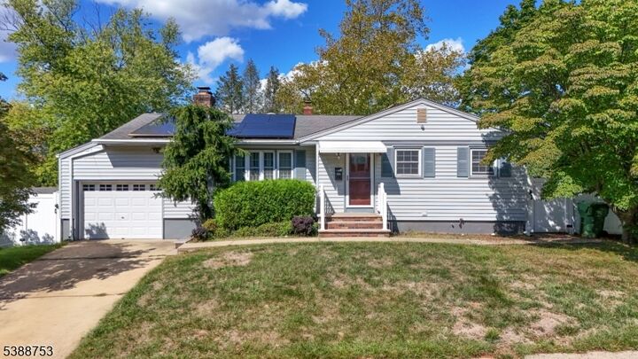 35 Rieder Rd  Edison Twp. NJ 08817 photo