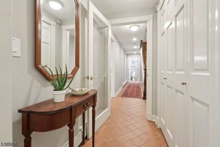 Property Photo:  204 Garden St 1  NJ 07030