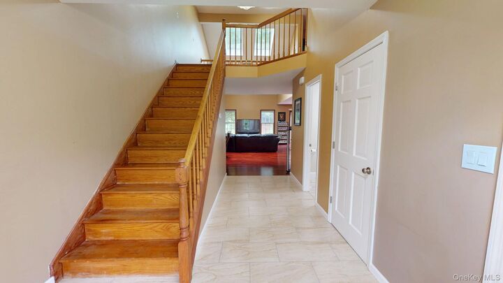 Property Photo:  125 Pinebrook Drive  NY 12538 