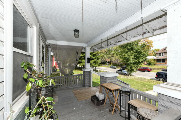 Property Photo:  330 S Emerson Avenue  IN 46219 