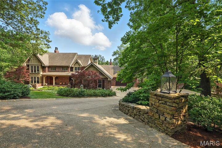 311 Larimore Valley Drive  Wildwood MO 63005 photo