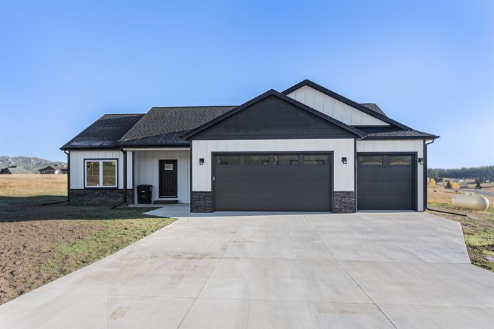 Property Photo: 102 Stone Hill SD 57730