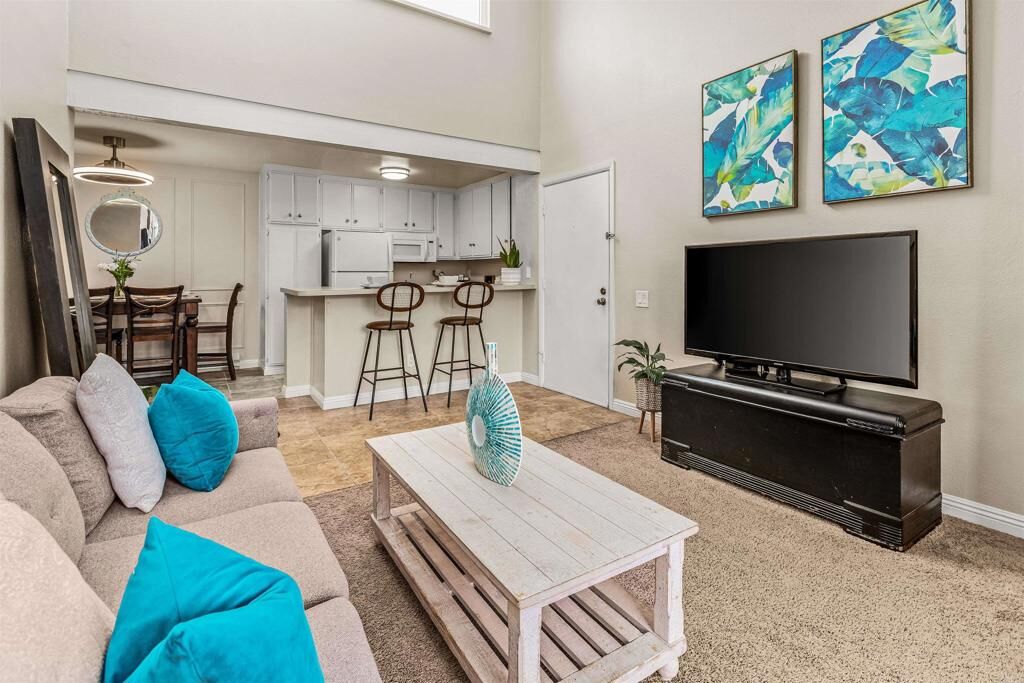 Property Photo: 7740 Margerum Avenue 204 CA 92120