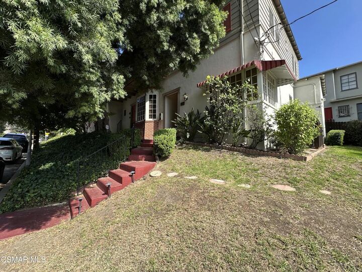 Property Photo:  3136 Griffith Park Boulevard  CA 90027 