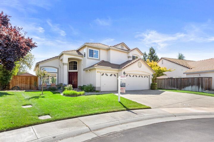 Property Photo:  3430 Sierra Meadow Court  CA 95758 