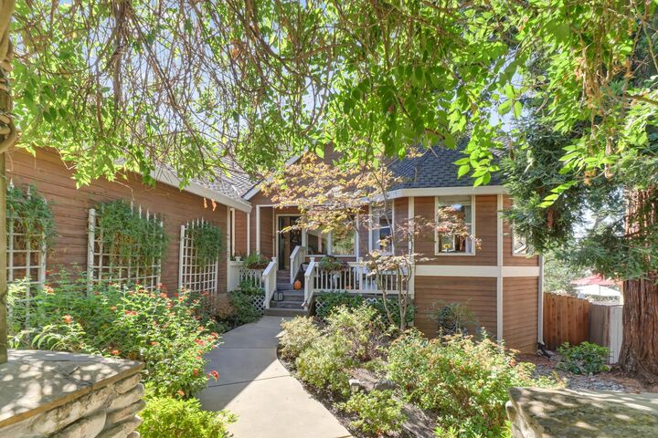 124 Windstar Circle  Folsom CA 95630 photo