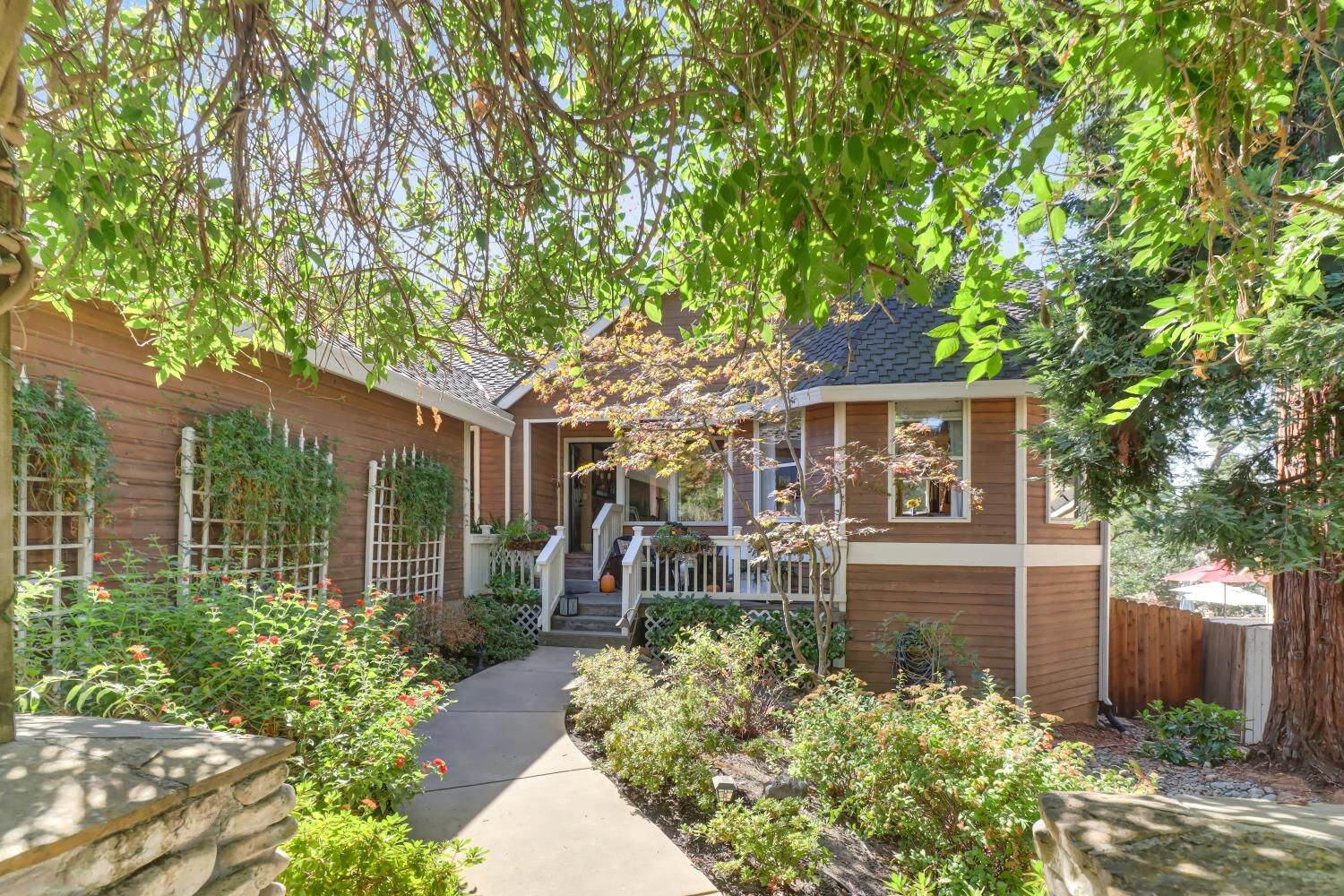 Property Photo:  124 Windstar Circle  CA 95630 