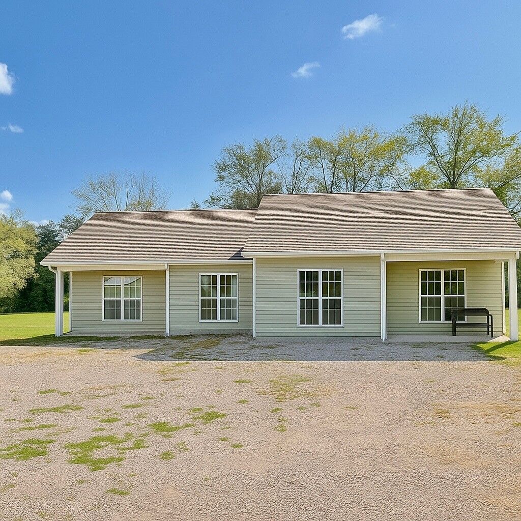 Property Photo:  221 Fry Ln  TN 38478 