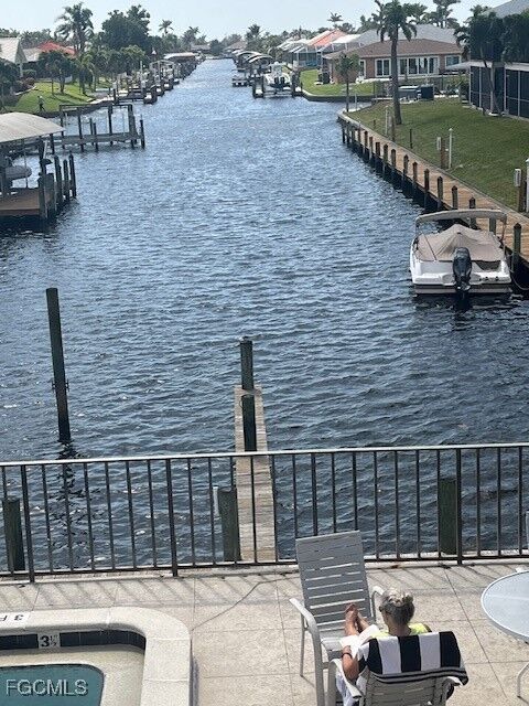 Property Photo:  808 Cape Coral Parkway W 204  FL 33914 