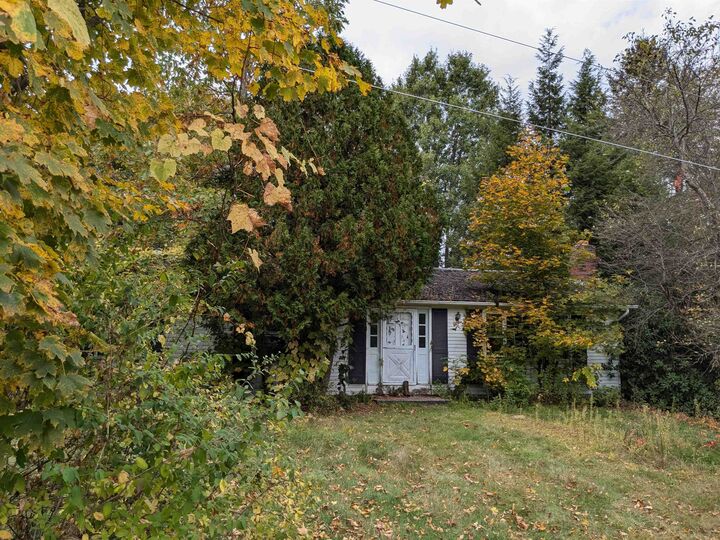 Property Photo:  7 Ayers Drive  VT 05465 