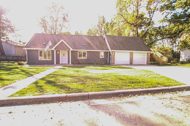 Property Photo: 708 Osage Street MN 56360