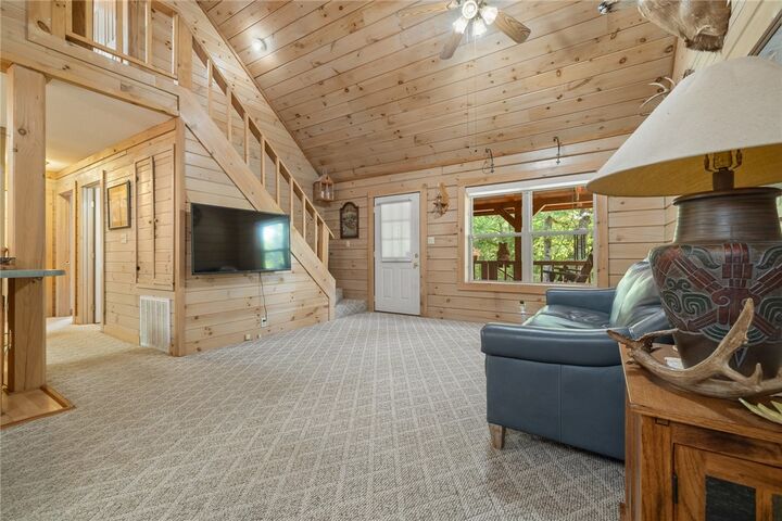 Property Photo: 634 E Cedar Lane AR 72644