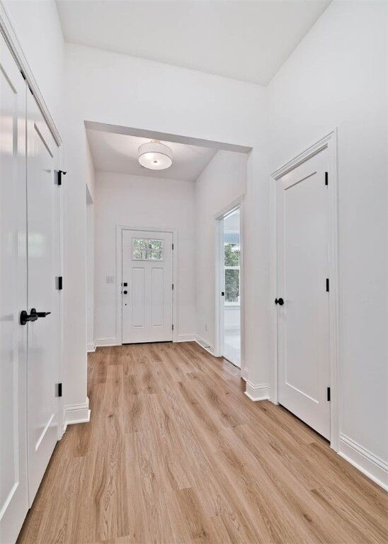 Property Photo:  5 Bayloch Lane  AR 72715 