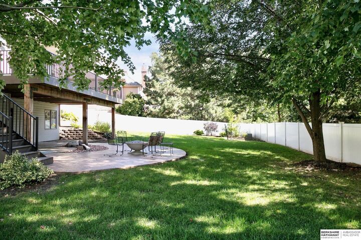 Property Photo:  2545 N 160th Avenue  NE 68116 