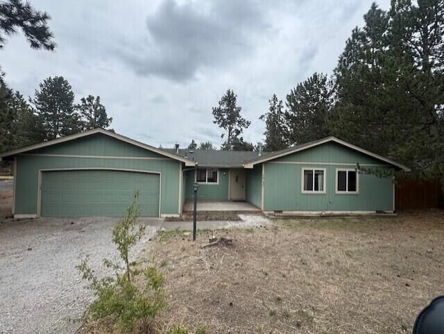 Property Photo: 1737 NE Wells Acres Road OR 97701