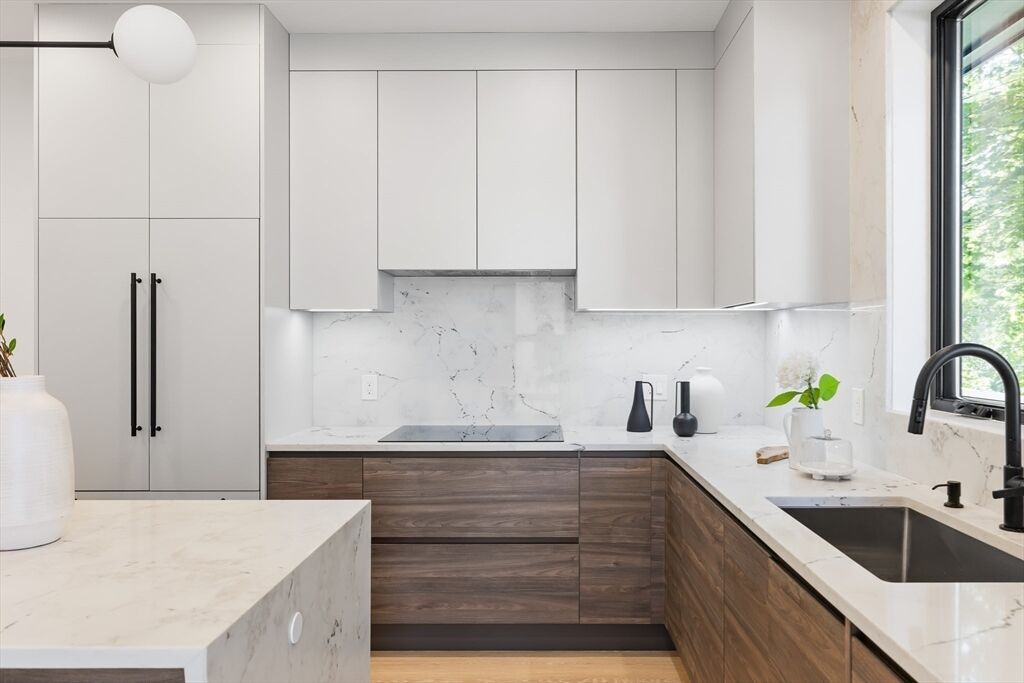 Property Photo:  20 Pennsylvania 20  MA 02461 