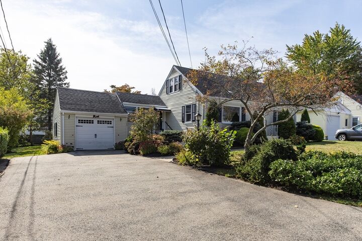 Property Photo:  123 Conant St  MA 01923 