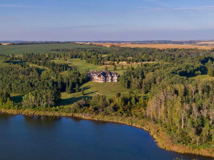 Property Photo: 41320 Range Road 232 AB T0C 2N0