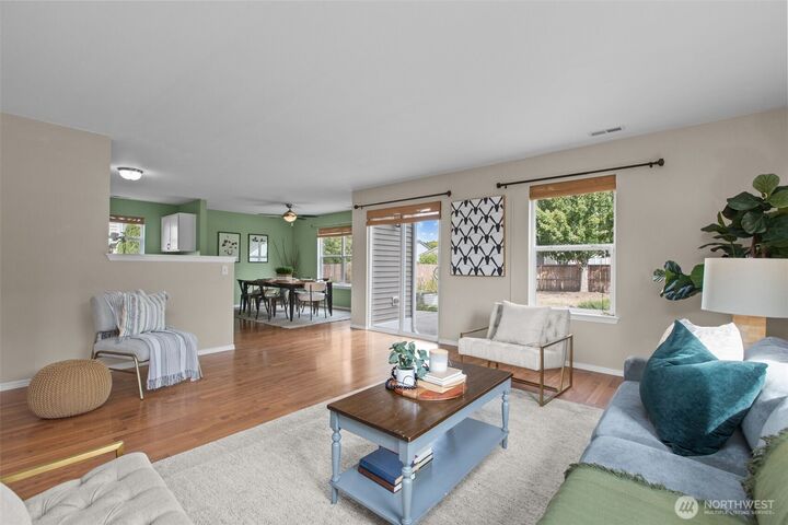 Property Photo:  1018  Nunnally Avenue NW  WA 98360 