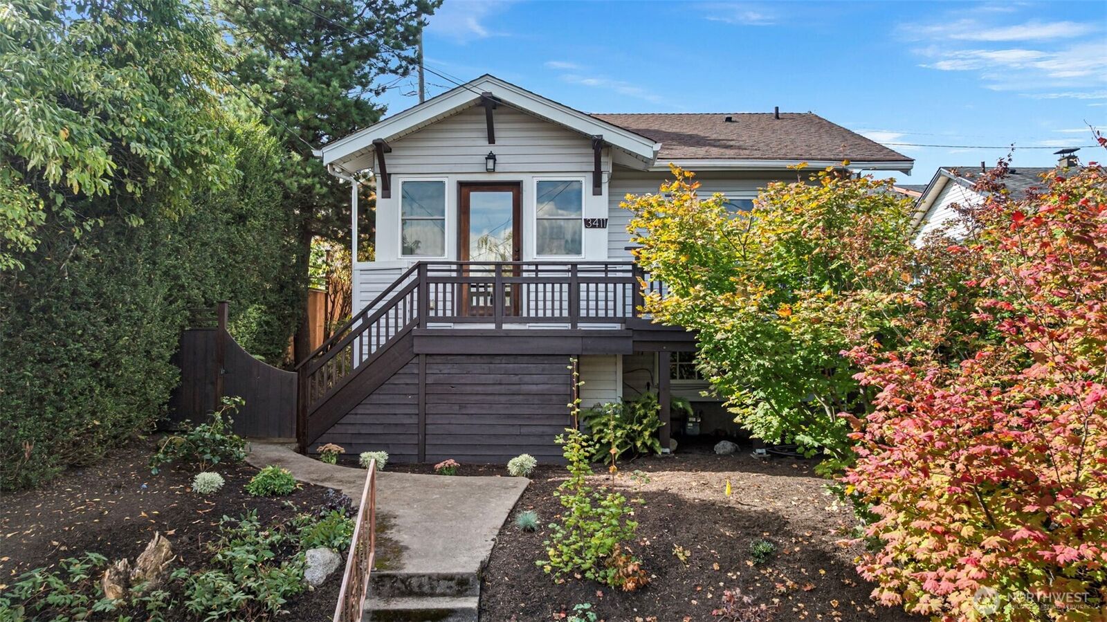 Property Photo:  3411  20th Avenue S  WA 98144 