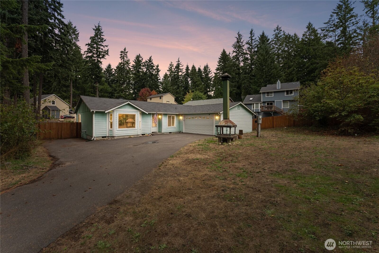 Property Photo:  22450  Clearview Court SE  WA 98597 