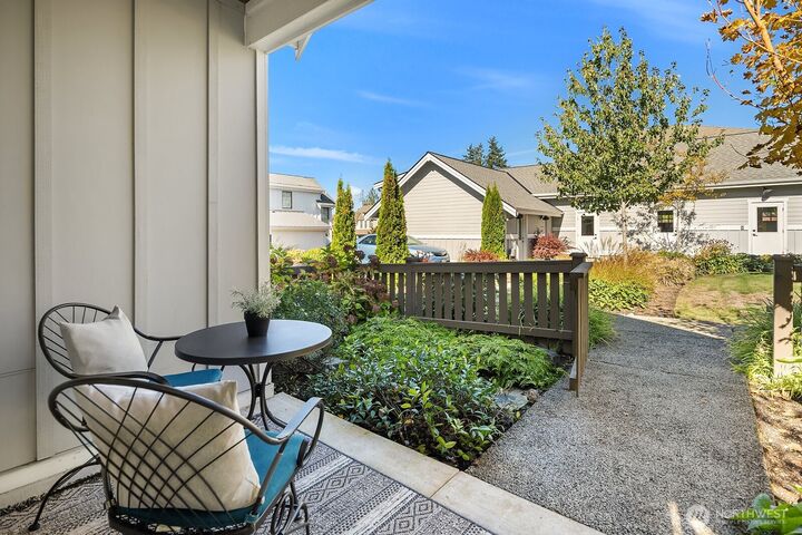 Property Photo:  22773 SE 14th Court 10  WA 98075 