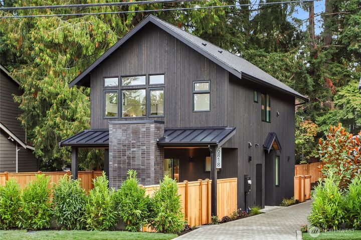 6818  128th Avenue NE  Kirkland WA 98033 photo