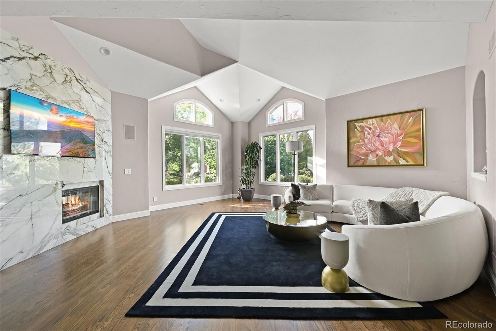 Property Photo:  5690 S Beech Circle  CO 80121