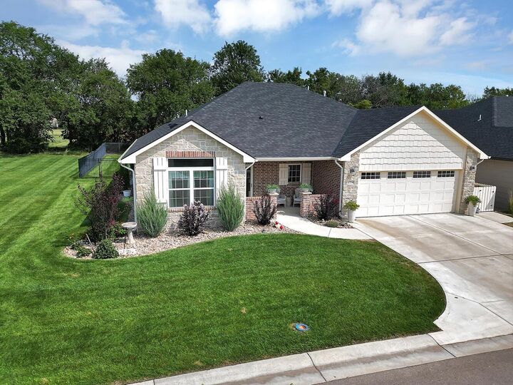 1774 N Forestview Ct.  Wichita KS 67235 photo