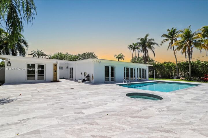 Property Photo: 8523 SW 103rd St FL 33156