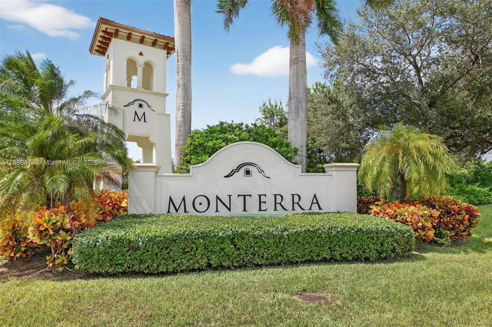 Property Photo:  4186 Cascada Cir  FL 33024 