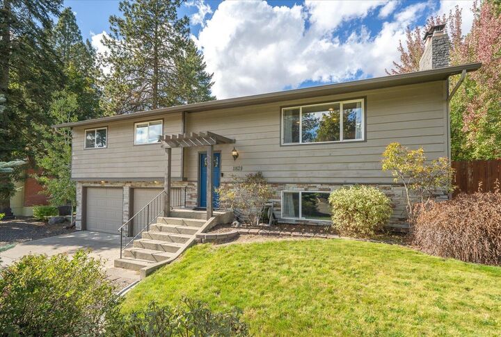 Property Photo: 11629 N Madison St WA 99218