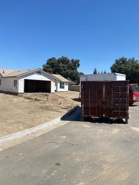 1186 S Royal Oak Place W  Porterville CA 93257 photo