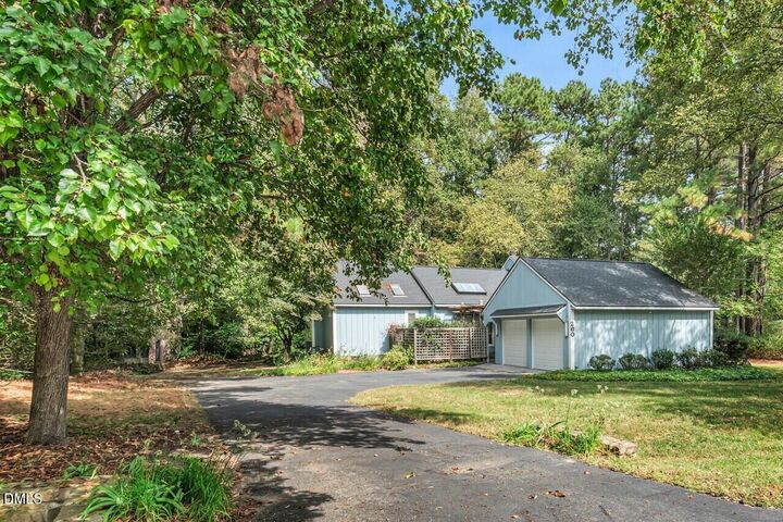 Property Photo: 260 Clover Thatch NC 27312