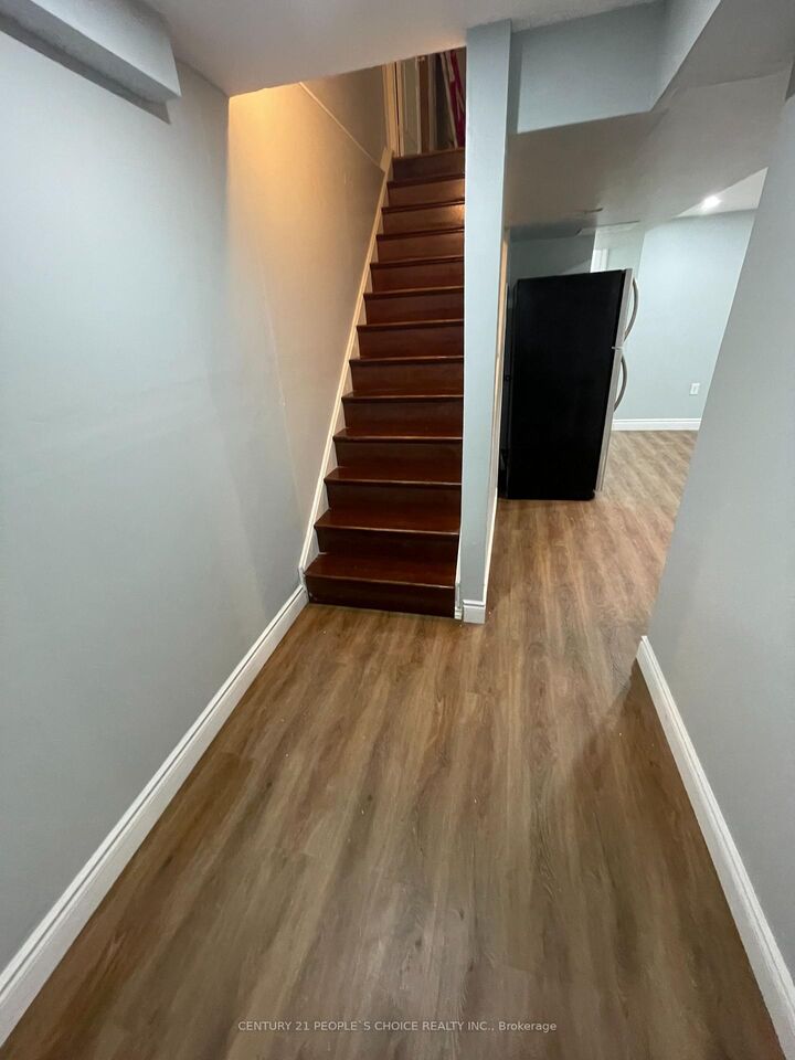 Property Photo: 169 Willow Park Drive Lower ON L6R 2N1