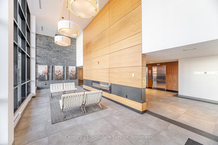 Property Photo:  3170 Erin Mills Parkway 401  ON L5L 0B6 