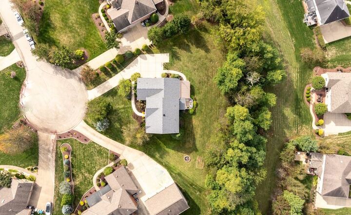 Property Photo: 215 Farmington Drive PA 15367