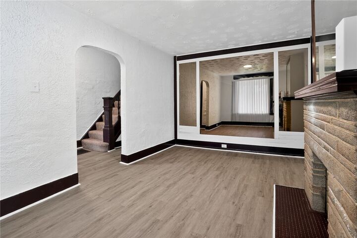 Property Photo:  341 Lawn St  PA 15213 