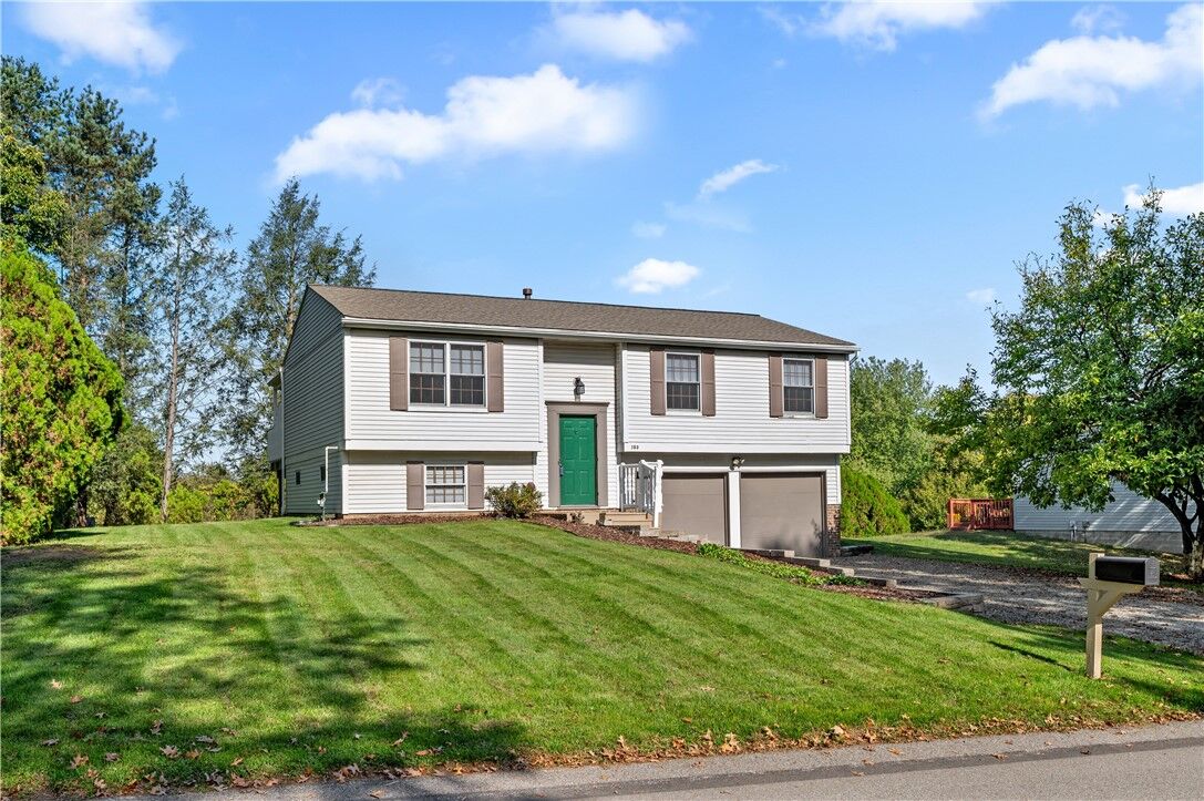 Property Photo:  153 Pintail Rd  PA 15044 