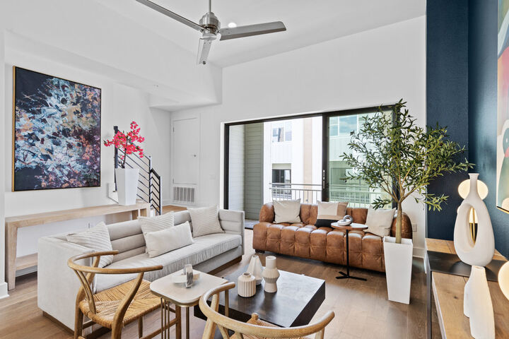 Property Photo: 2805 McCurdy Street 15 TX 78723