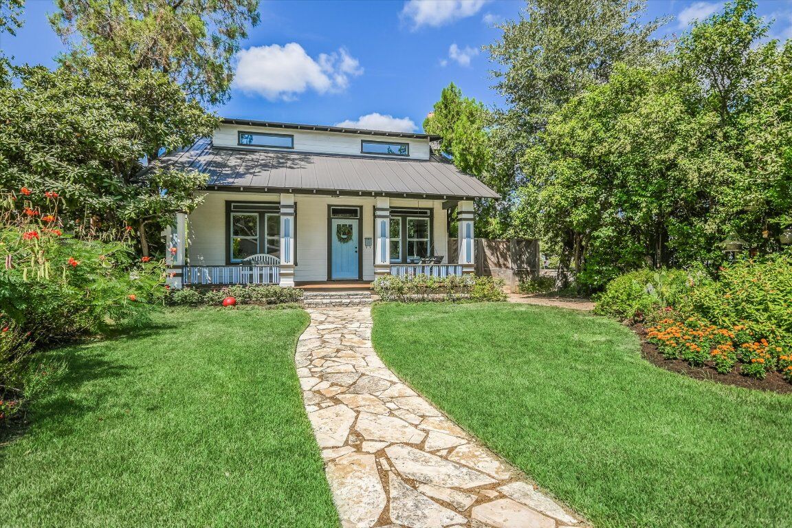 Property Photo:  5412 Aurora Drive  TX 78756 